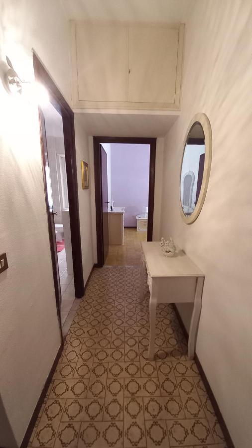 Appartamento Incantevole Al Centro Di Torvaianica Extérieur photo