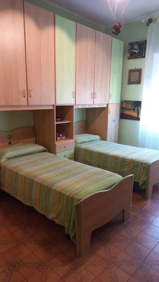 Appartamento Incantevole Al Centro Di Torvaianica Extérieur photo