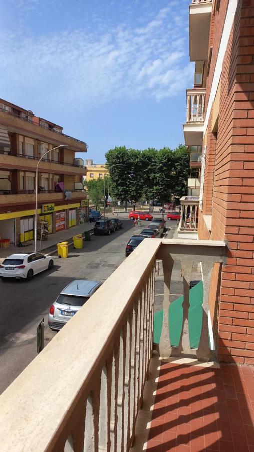 Appartamento Incantevole Al Centro Di Torvaianica Extérieur photo