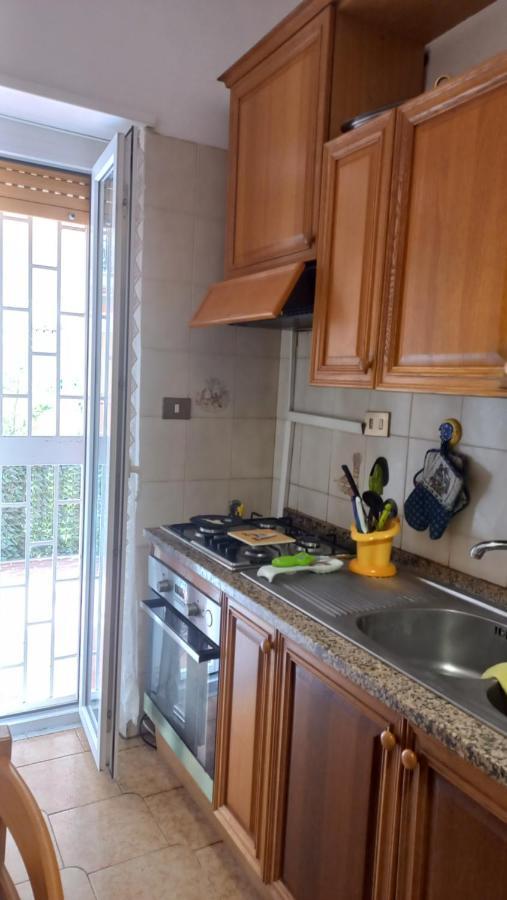 Appartamento Incantevole Al Centro Di Torvaianica Extérieur photo