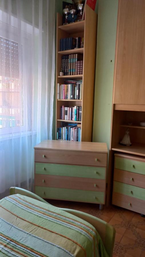 Appartamento Incantevole Al Centro Di Torvaianica Extérieur photo